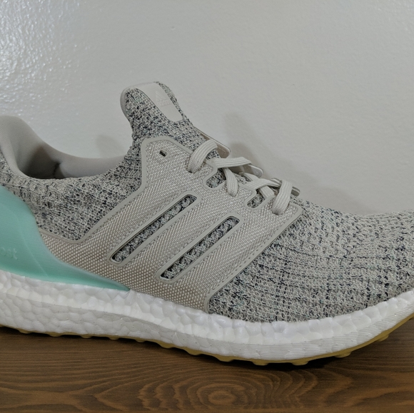 Adidas Women's ultra boost 4.0 - Picture 3 of 5